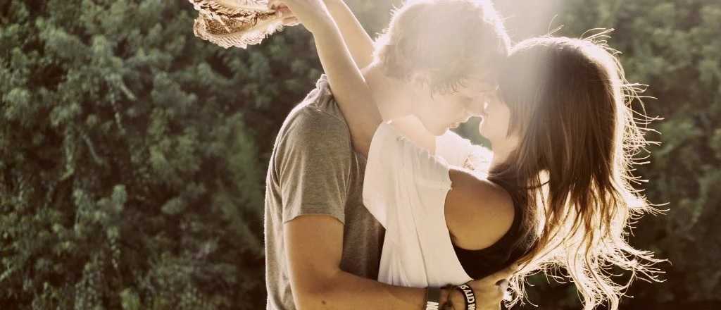 Horóscopo: qué signos deberán animarse a más en el amor este lunes