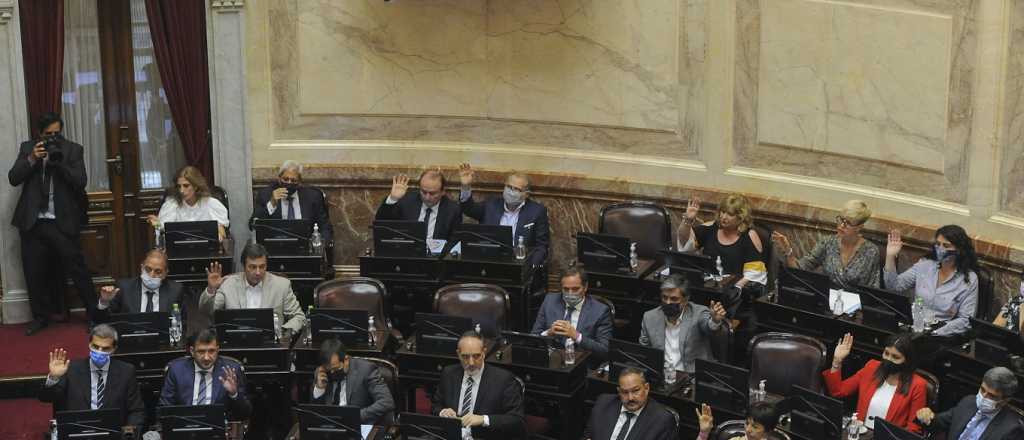 Bienes Personales: con pol&eacute;mica, el oficialismo sancion&oacute; las modificaciones