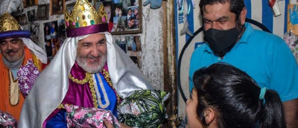 Los Reyes Magos salen a recorrer los barrios de Godoy Cruz