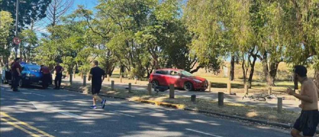 Atropell&oacute; a cinco ciclistas en los Bosques de Palermo y huy&oacute;