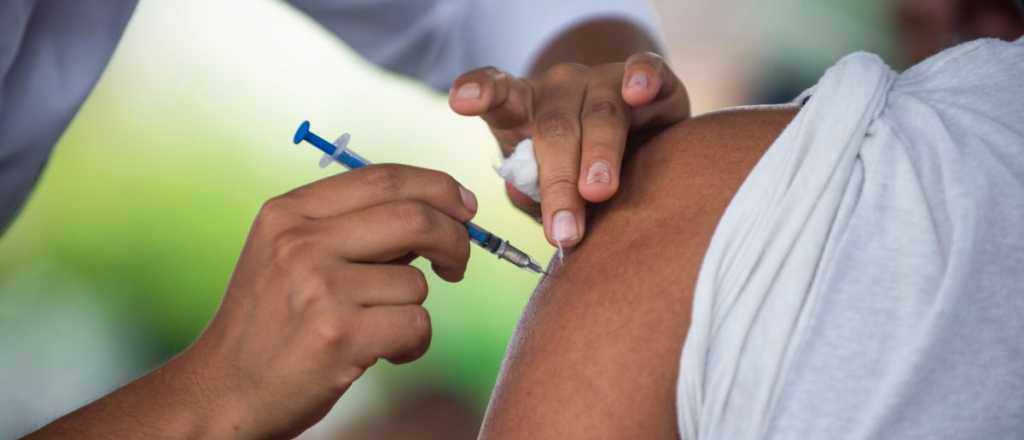 "La vacunación masiva es un experimento mundial sin precedentes" 