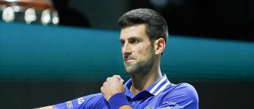Sigue la polémica en Australia: dura advertencia para Djokovic