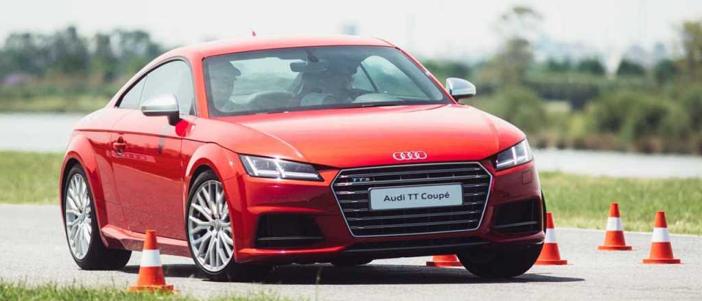 No habr&aacute; d&oacute;lares en el Banco Central para ingresar autos importados