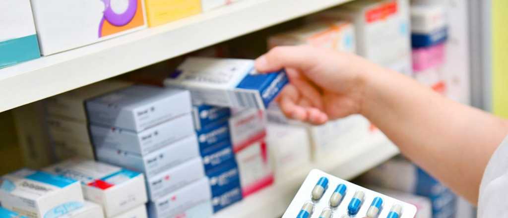 Denuncian que los medicamentos subieron 146% en cuatro meses