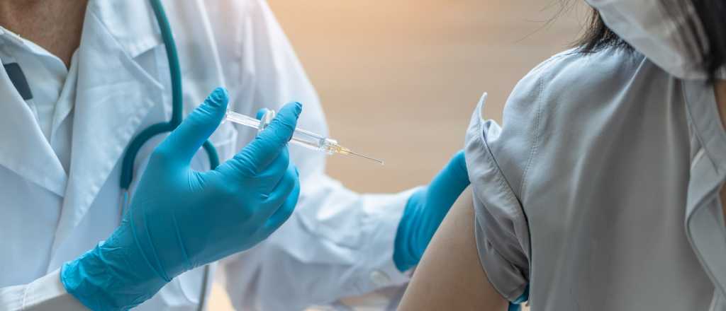 La medida más eficaz para evitar contagios no es la vacuna, aseguran