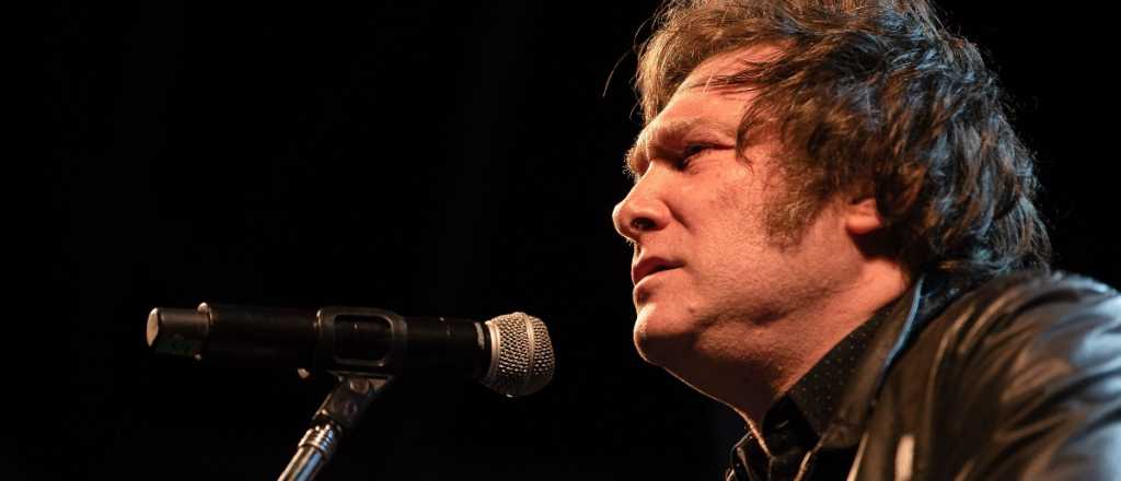 Milei sorte&oacute; su primer sueldo como diputado y lo gan&oacute; un kirchnerista