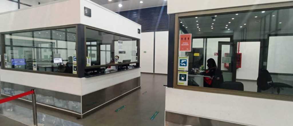 Aduaneros chilenos amenazan con un "paro sorpresa"