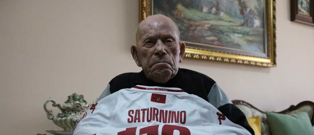 Murió el hombre más viejo del mundo, a punto de cumplir 113 años