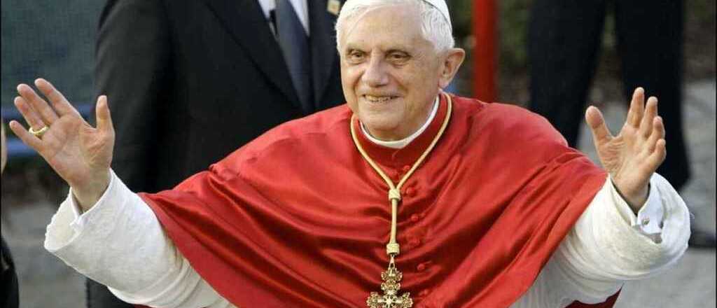 Acusan al emérito Benedicto XVI de inacción en casos de pedofilia 