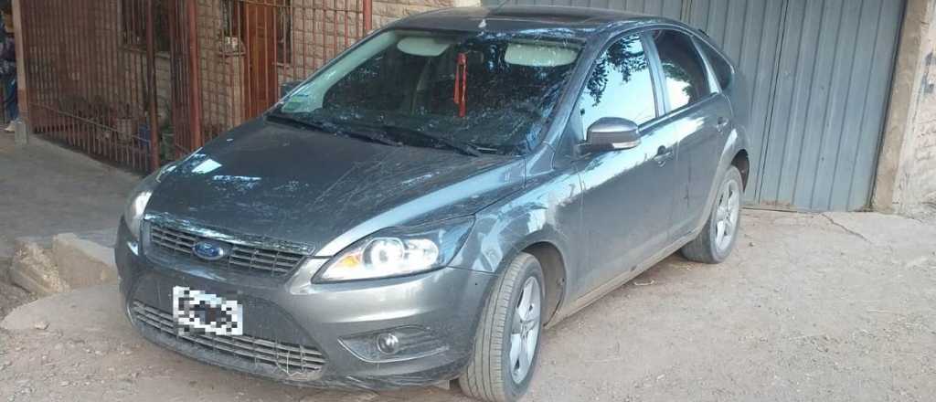 Detuvieron a un joven con un auto robado en Guaymallén