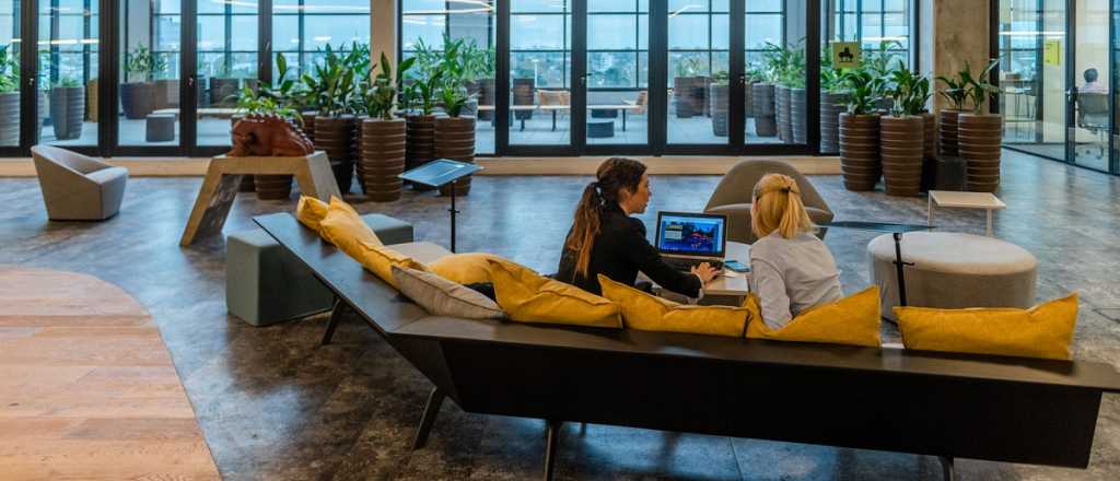 Las mejores becas para empezar a trabajar en el sector tecnol&oacute;gico