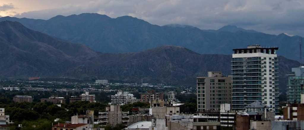 Domingo inestable: alerta amarilla por Zonda y probabilidad de lluvias