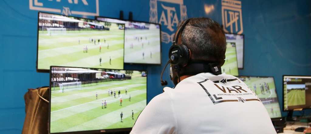Fecha confirmada para el arribo del VAR al f&uacute;tbol argentino
