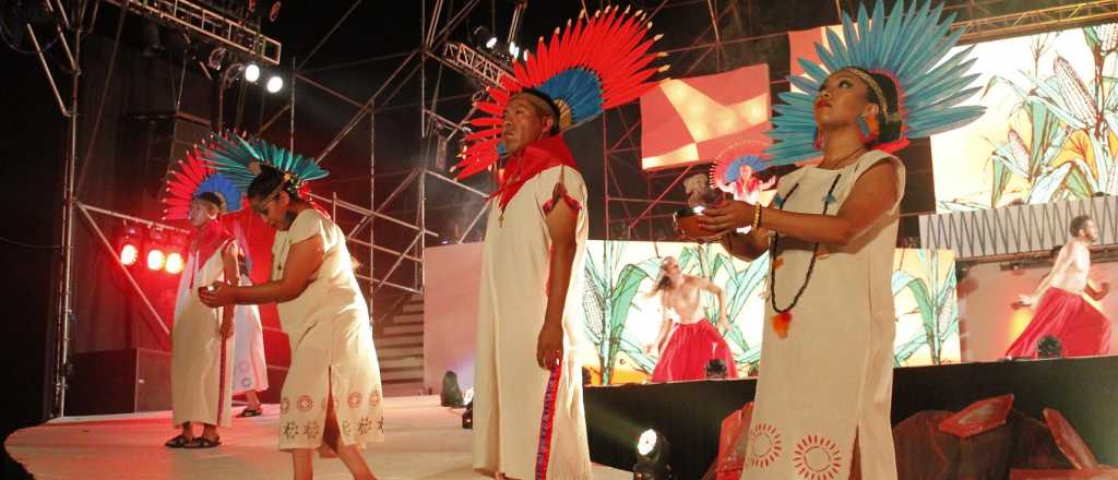 Guaymall&eacute;n comienza los festejos vendimiales sin reina