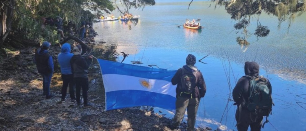 Tensión en El Bolsón entre militantes y lugareños por el acceso a un lago