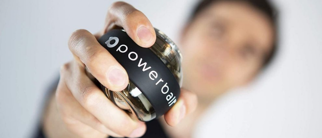 Powerball, el &uacute;ltimo chiche fitness: qu&eacute; es y para qu&eacute; se usa