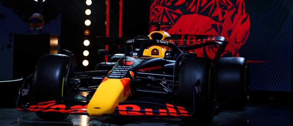 El nuevo coche de Red Bull y un meme de Mercedes sacuden a la F1