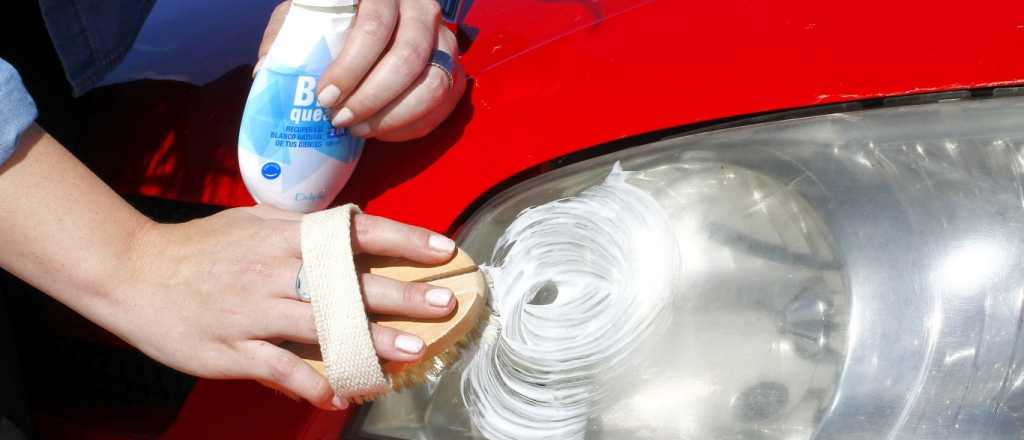 As&iacute; ten&eacute;s que limpiar los faros del auto para que te queden divinos