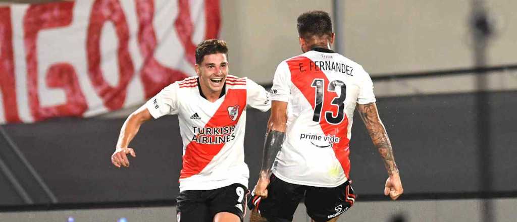 River goleó a Patronato con un show de Julián Álvarez