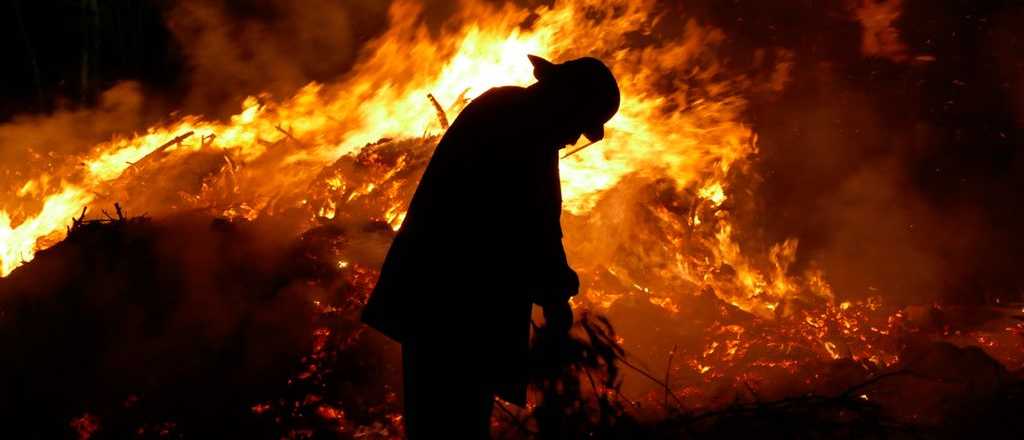 Jefe de bomberos en Corrientes: "El Estado nos abandon&oacute;"