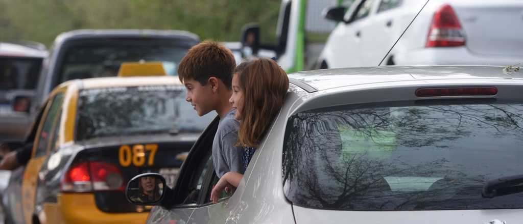 Viernes caluroso y con alerta por lluvias