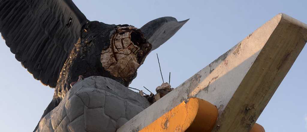 Suarez le pidió al intendente de Guaymallén que restaure el Cóndor