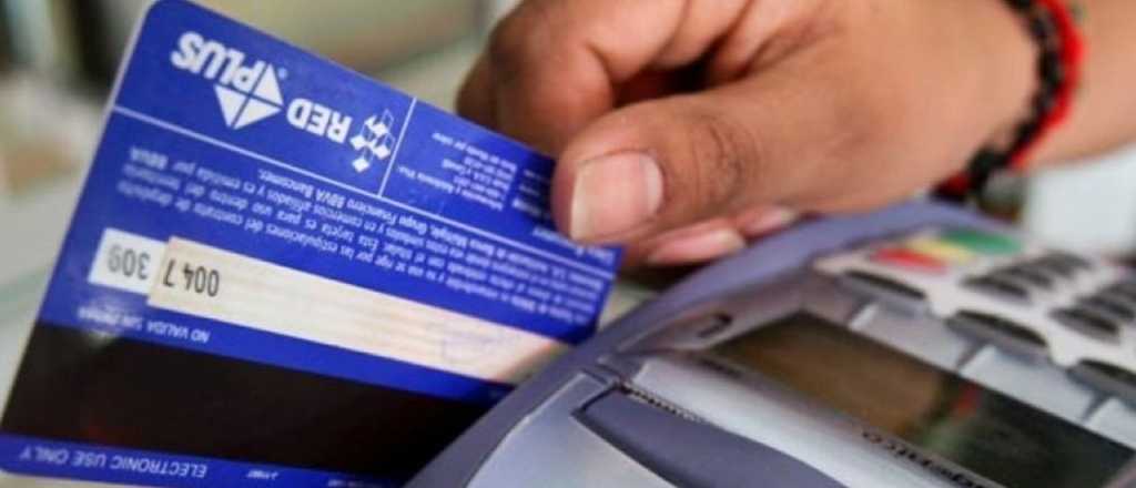 AFIP desmintió el control sobre compras con tarjetas de débito