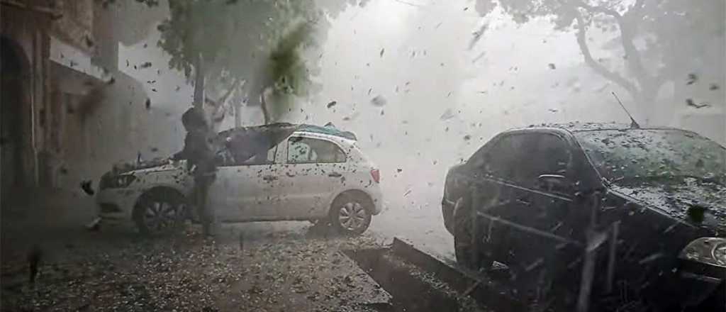 Guaymallén: la tempestad rompió más del 60% de las casas por donde pasó