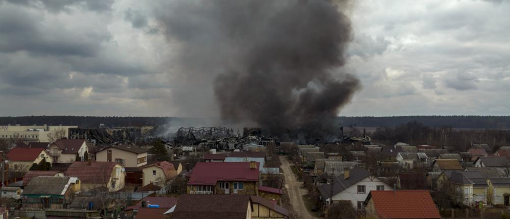 Ucrania detiene las evacuaciones otra vez por los ataques de Rusia