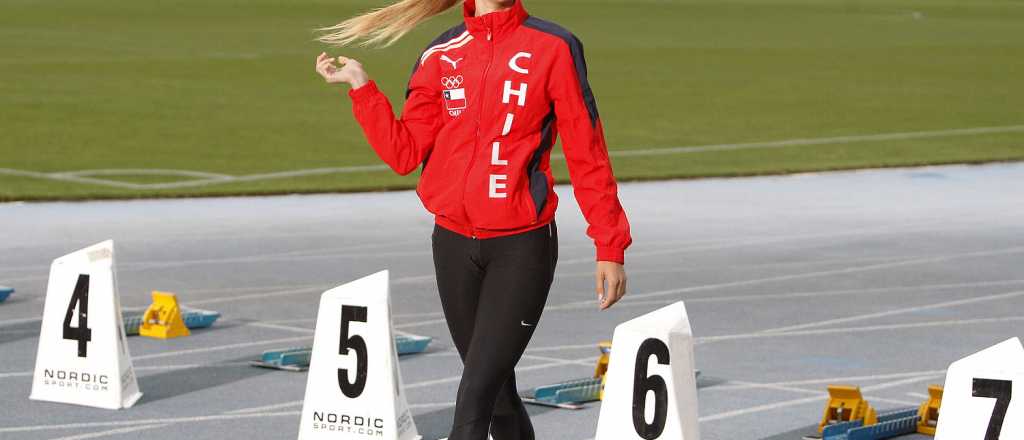 La joven atleta chilena que provoca suspiros en la pista