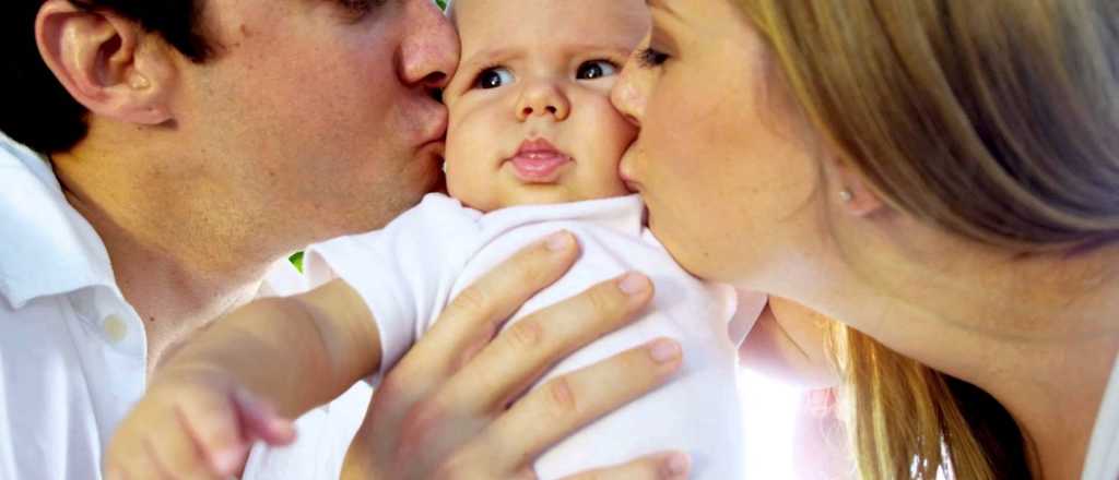 Cien mil mendocinos habrían sido apropiados en democracia