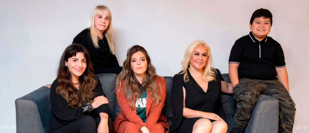 La foto de la familia Maradona que sorprendi&oacute; a todos 