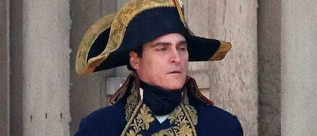Se filtraron las primeras fotos de Joaquin Phoenix como Napoléon