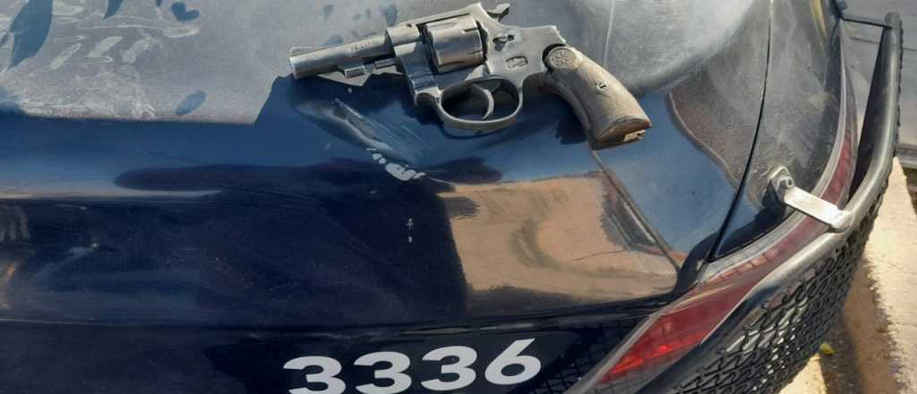 Dos jóvenes armados fueron detenidos en Las Heras al intentar robar