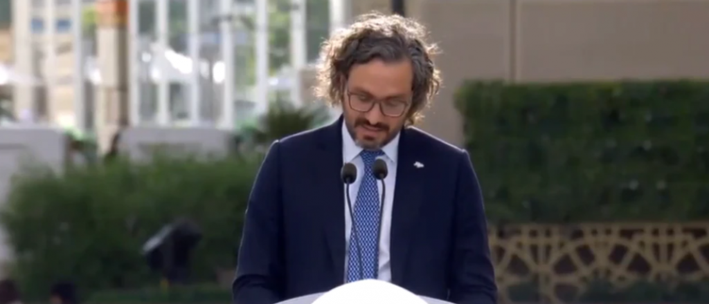 Video: Santiago Cafiero dio un discurso en un inglés muy particular