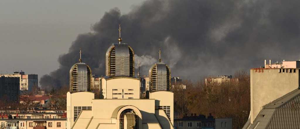 Denuncian que Rusia destruyó con misiles una fábrica de Lviv