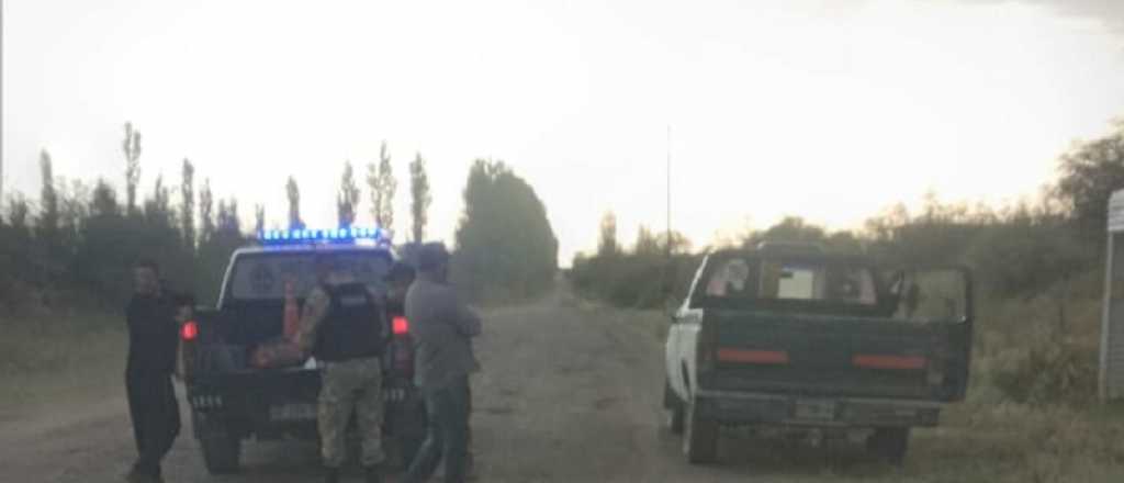 Detienen a tres hombres que cazaban piches en General Alvear