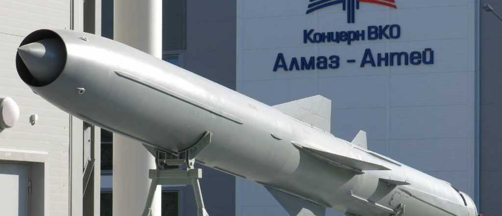 Putin lanz&oacute; misiles hipers&oacute;nicos en Ucrania