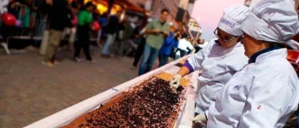 Semana Santa: Bariloche hará la barra de chocolate más larga del mundo