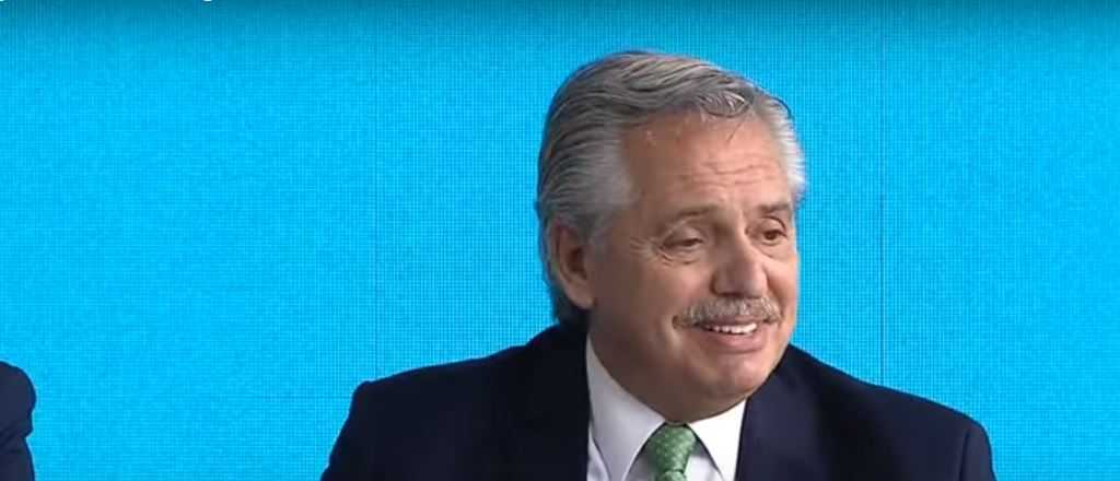 Alberto pidió un aplauso para Cristina