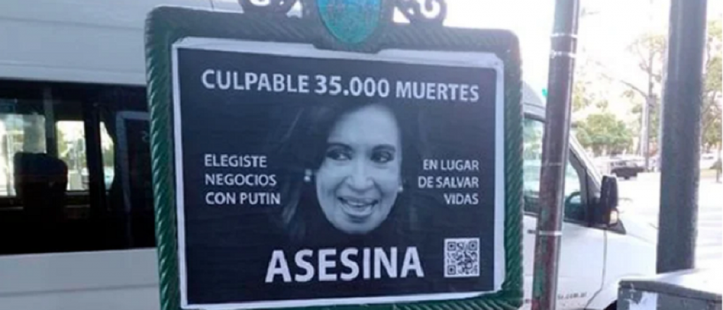 El Presidente, furioso por los afiches contra Cristina Fernández de Kirchner