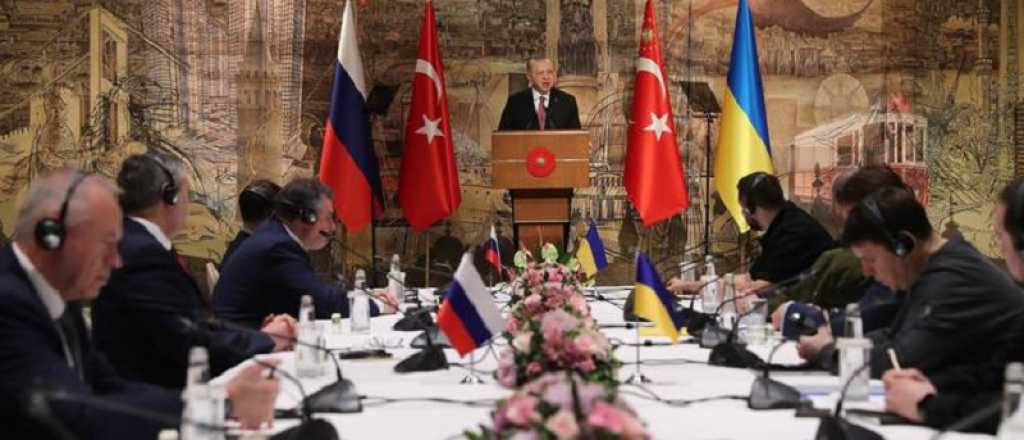 Comenzaron las negociaciones entre Rusia y Ucrania en Estambul