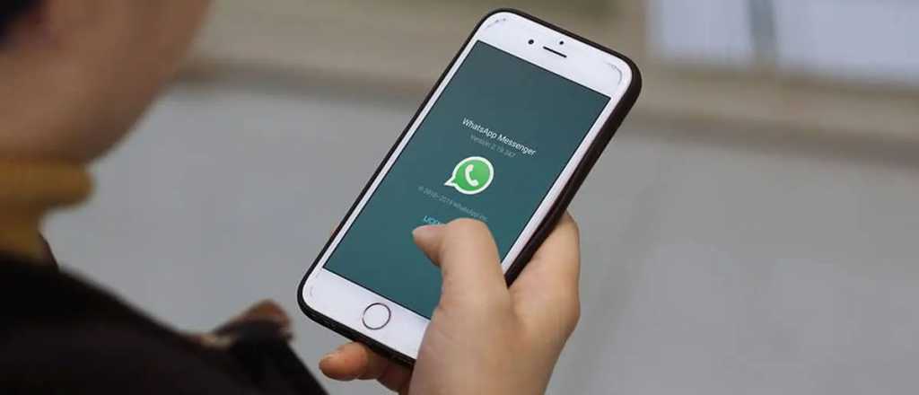 Cómo activar la cámara secreta de WhatsApp