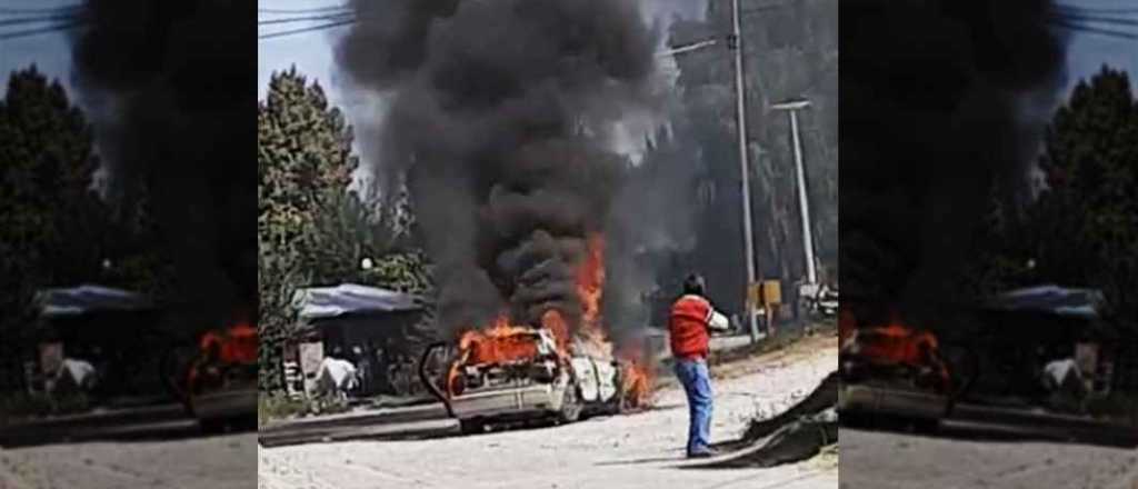 Video: explosión e incendio de un auto en Tupungato