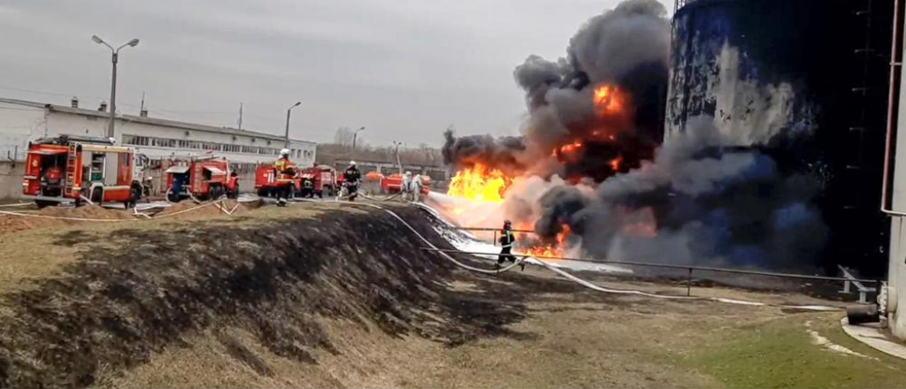 Ucrania niega haber atacado un dep&oacute;sito de petr&oacute;leo en suelo ruso