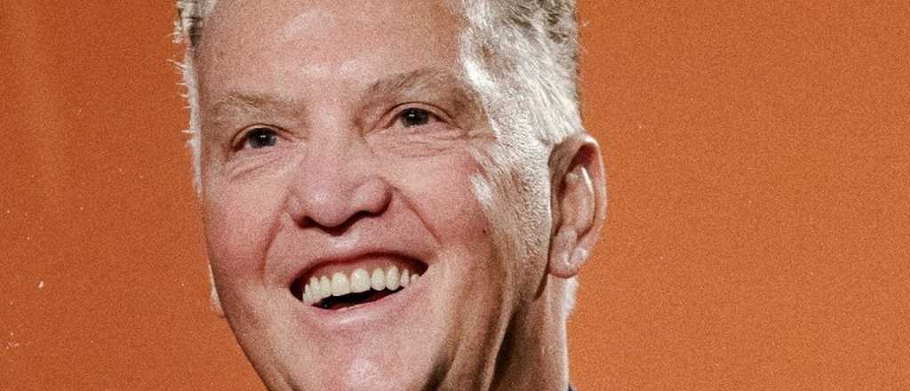 Louis Van Gaal conmueve al fútbol al revelar que tiene cáncer