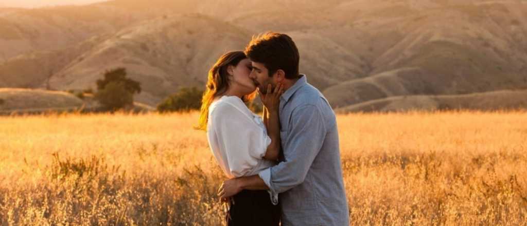 Hor&oacute;scopo de hoy: el amor con sospresas para estos signos este lunes 30