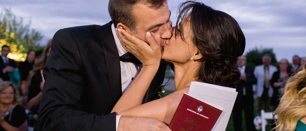 Ella, de Lavalle; &eacute;l, de Godoy Cruz: una apuesta que termin&oacute; en casamiento