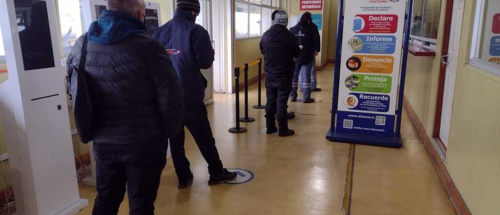 Paso a paso: c&oacute;mo validar la vacunaci&oacute;n para viajar a Chile