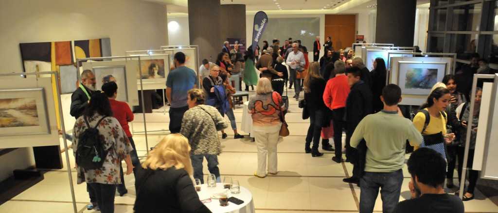 Las obras de Rosana Behler ya se pueden apreciar en Guaymall&eacute;n